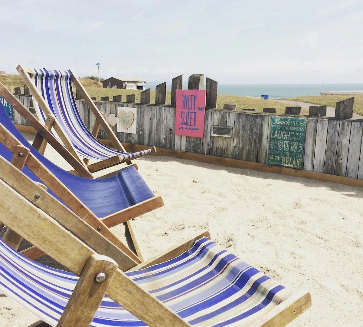 Coastal Views-2 Bedroom, 2 Bathroom Flat In Southbourne With Balcony And Panoramic Sea Views Bournemouth Apartment